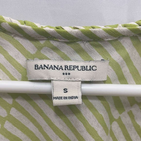 Women’s Banana Republic Tank Top #10 - Picture 2 of 3